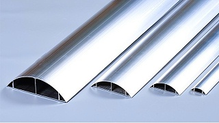 铝合金线槽有哪些规格型号和材料详细介绍。